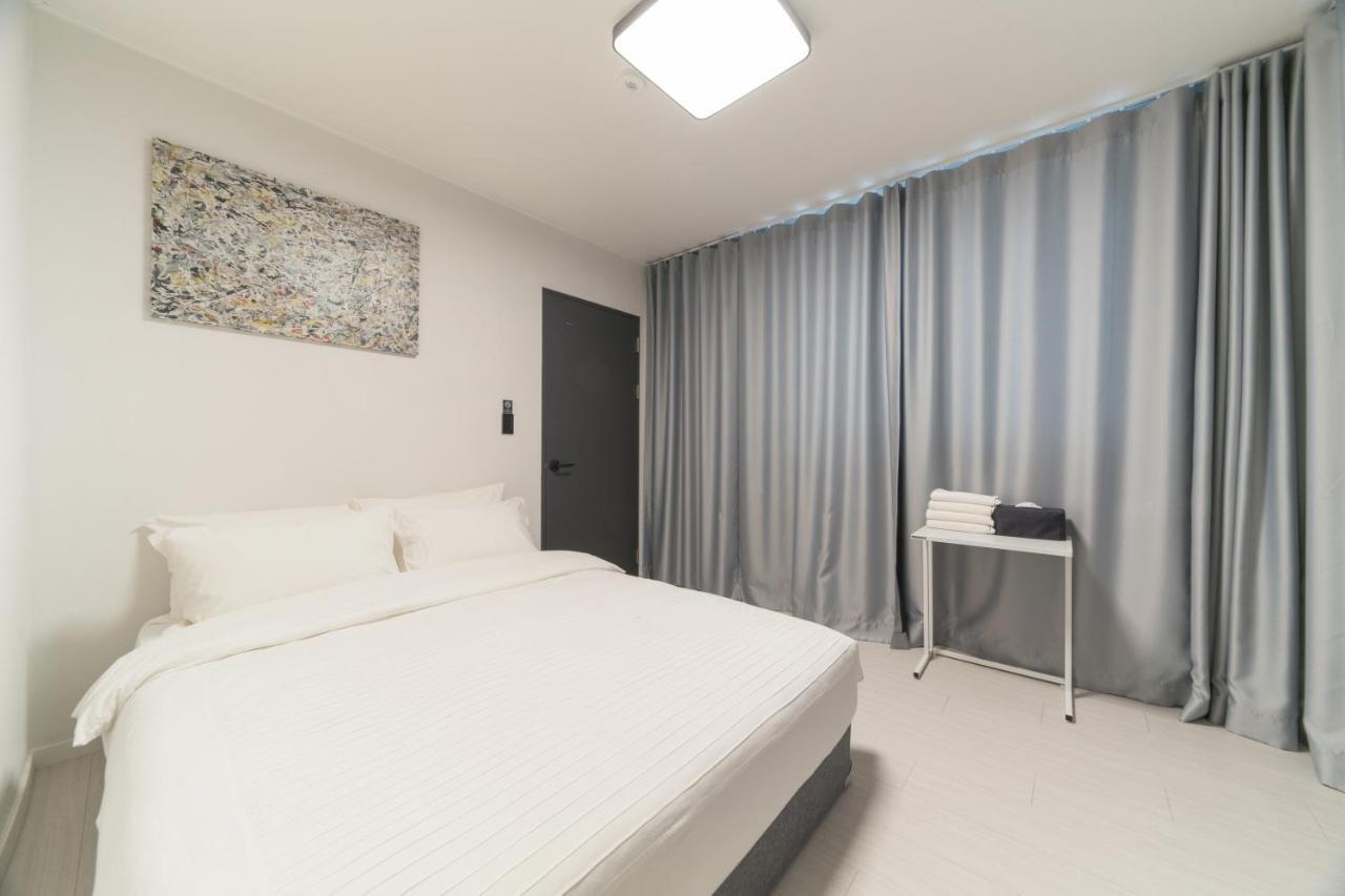 La Famille Hotel Yangyang Exterior photo