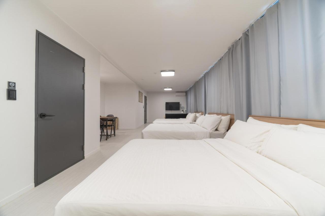 La Famille Hotel Yangyang Exterior photo