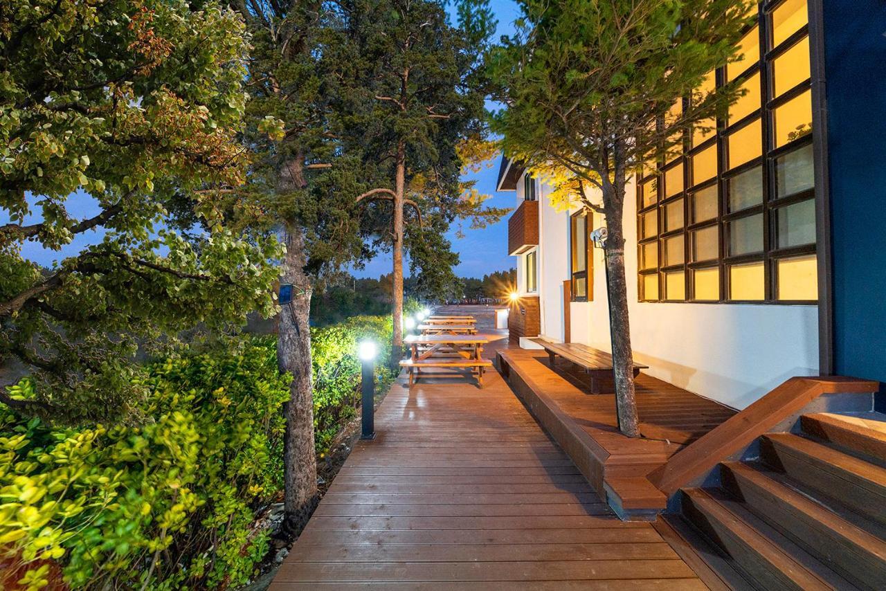 La Famille Hotel Yangyang Exterior photo