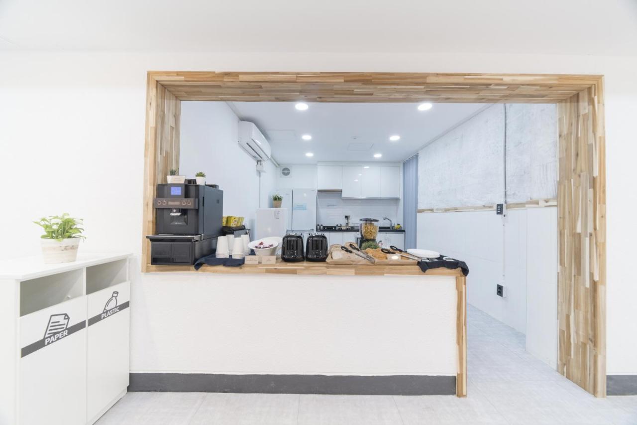 La Famille Hotel Yangyang Exterior photo